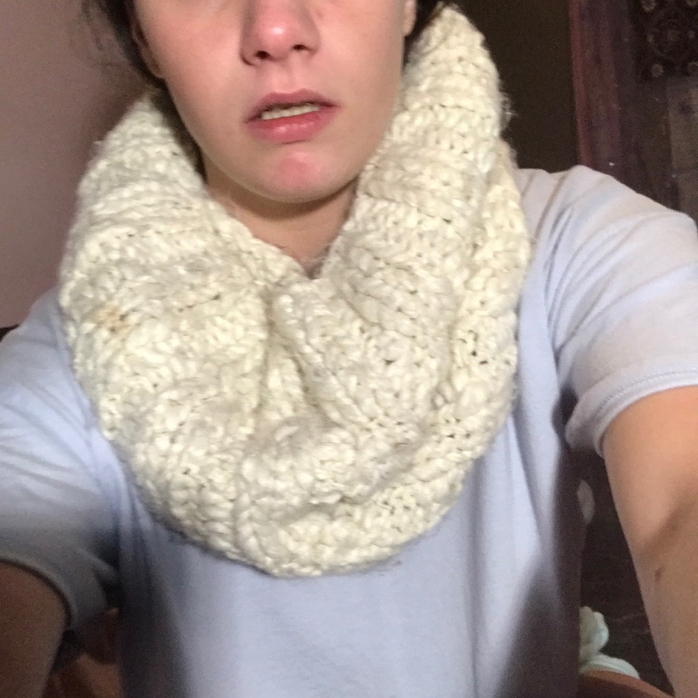 American eagle scarf